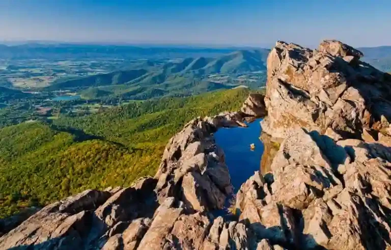 Shenandoah National Park, Virginia: Map, Location, Ticket Price, Facts & History